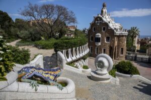 Park Güell is written parkguell.barcelona