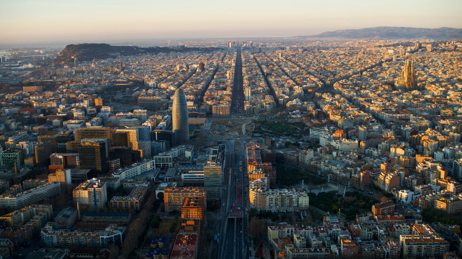 Al .barcelona som de l’opinió que saber de llengües dona personalitat